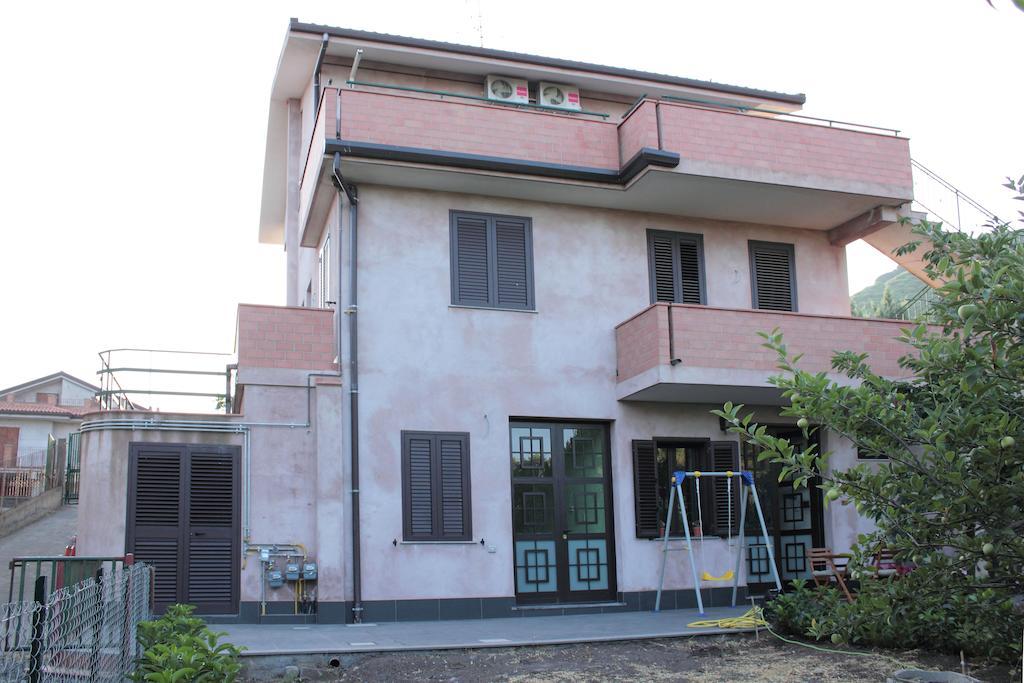 Etna Holiday Home Nicolosi Quarto foto